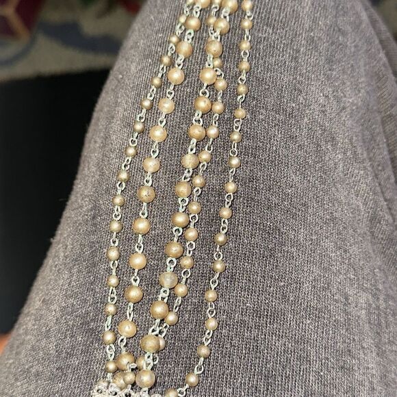 Vintage gold faux pearl & silver tone 5 strand bracelet with filigree clasp - Picture 5 of 5